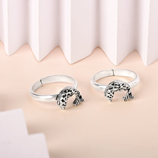 Fish Motif Toe Ring