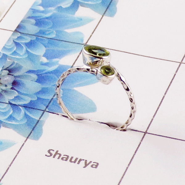 Peridot Cut Stone Ring – 925 Sterling Silver Adjustable Minimal Ring