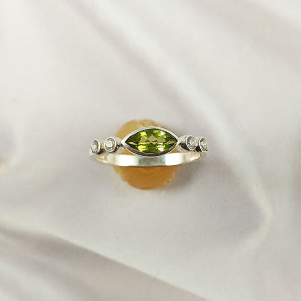 Peridot Ring in Solid 925 Sterling Silver, Lightweight Casting Design, Elegant Green Gemstone Jewelry, A6DP14