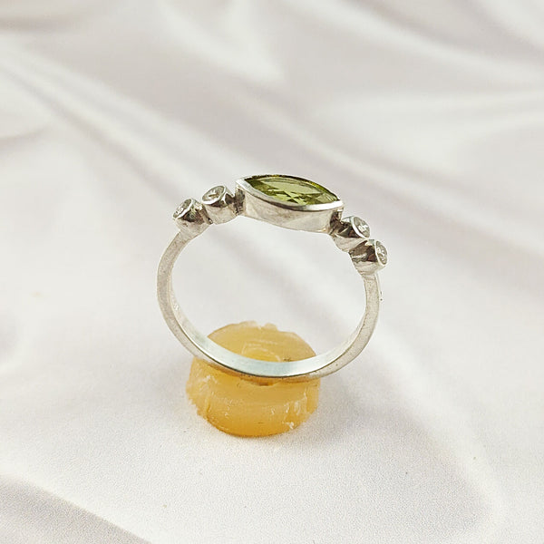 Peridot Ring in Solid 925 Sterling Silver, Lightweight Casting Design, Elegant Green Gemstone Jewelry, A6DP14