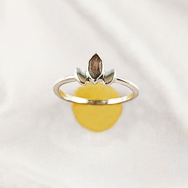 Multi Gemstone Ring in Solid 925 Sterling Silver, Vibrant Stone Unique Design, Lightweight Fashion Jewelry, A6NP54